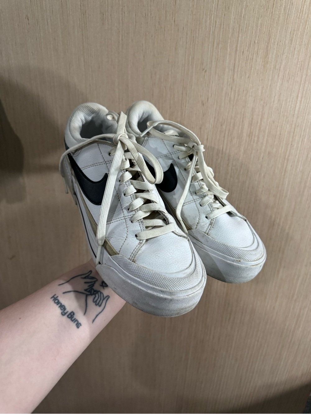 Nike Women Court Legacy Lift White Black Casual Platform Shoe Size 8